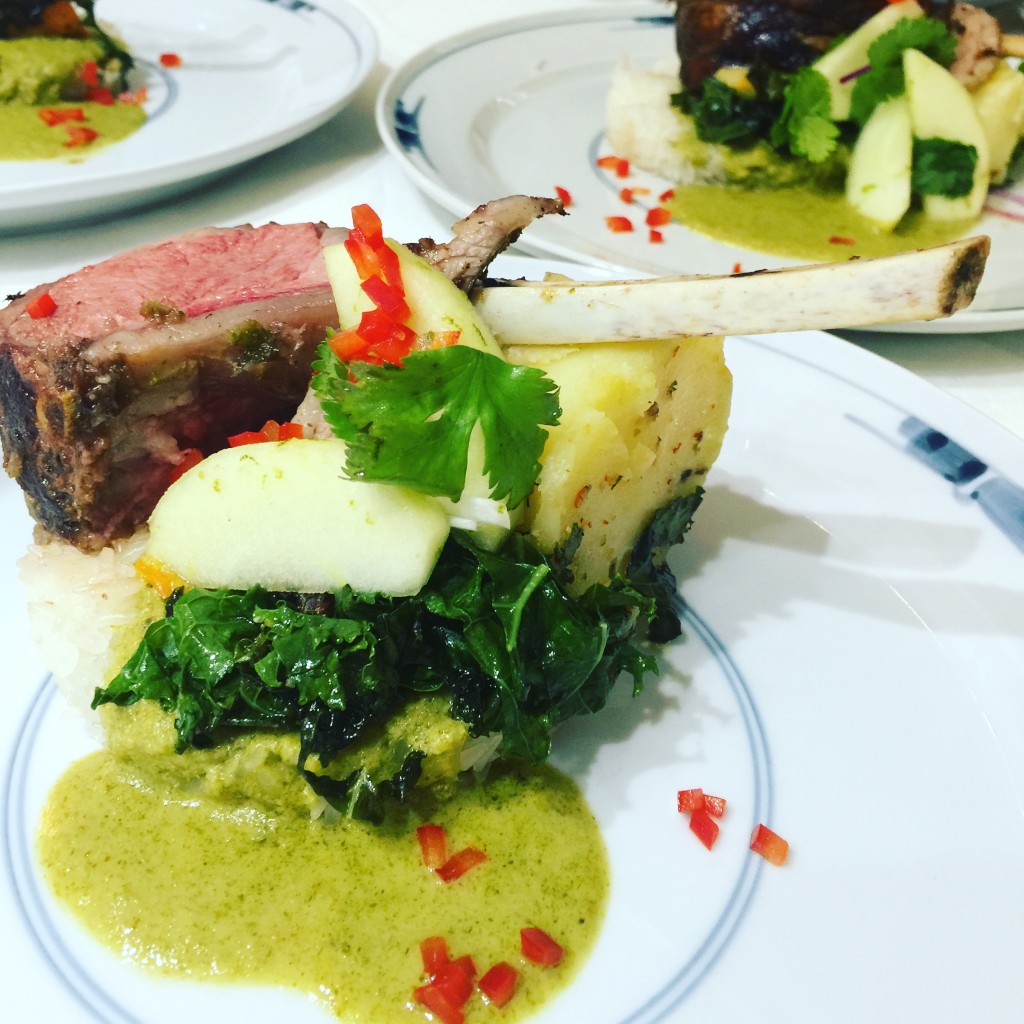 RACK OF LAMB WITH GREEN CURRY SAUCE